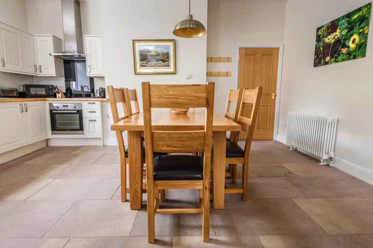 Dining Area in Sir Walter Scott 2 Bedroom Self Catering Apartment